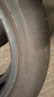 Sada zimních pneu Pirelli 205/60 R17 - 4
