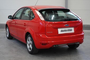 Ford Focus 1.6i ,  74 kW benzín, 2010 - 4