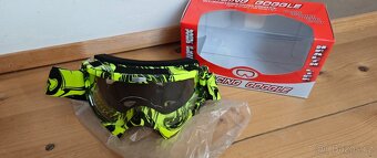Nové dětské brýle na motokros - různé barvy - 4