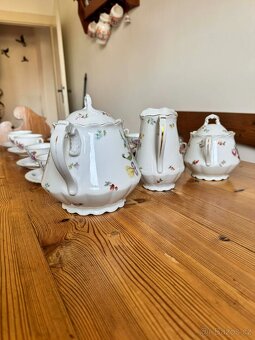 Kávový / čajový servis - 4