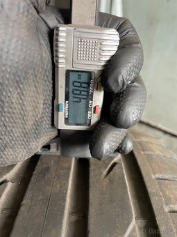 235/45R18 Bridgestone letni - 4