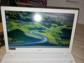 Acer Aspire E15 15.6" Full HD LED - 4