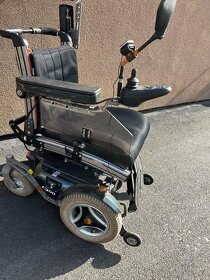 Invalidní elektrický vozík Permobil C300 - 4