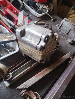 Čerpadlo hydraulika - 4
