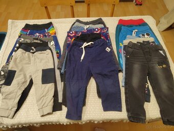 60x kusů chlapeckého oblečení 86/92 - 4