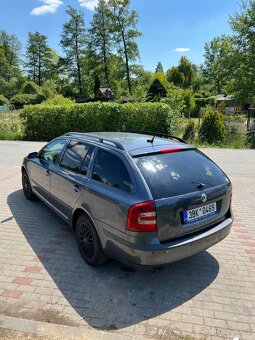 Škoda Octavia II L&K 2.0TDI, PDC, Navi - 4