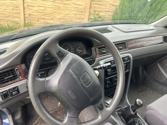 Prodám Honda Civic 1,4i 1999 66kw - 4