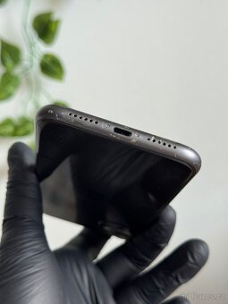 iPhone 11 128GB černý - záruka, DPH - 4