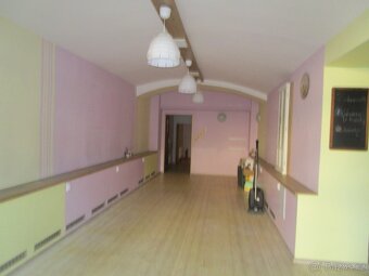 Pronájem-obchod 130m2 - 4