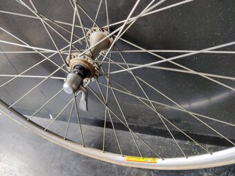 Kola 105 shimano - 4
