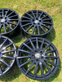 ALU KOLA ALFA ROMEO BRERA 5X110 R18 BLACK - 4