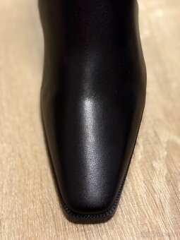 Prodám černé kožené NENOŠENÉ dámské kotníčkové kozačky - 4