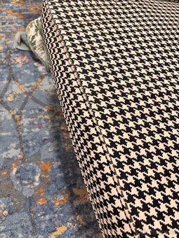 Křeslo IKEA STRANDMON – kohoutí stopa - 4