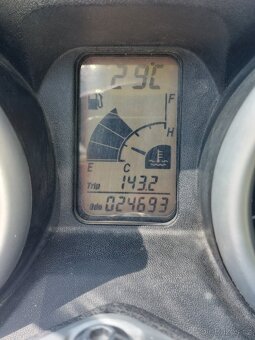 Yamaha X-Max 125 2010 - 4