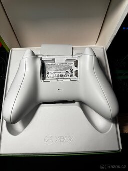 Xbox series s/x ovladač - 4