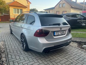 BMW e91 330xd - 4