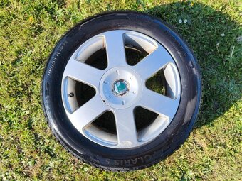 Prodám 4x pneu Barum 205/55/16 - 4