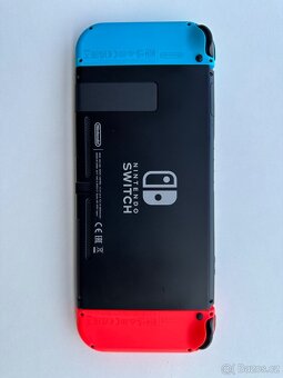 Nintendo Switch (unpatchnutý model) + příslušenství - 4