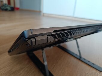Asus zephyrus g14 R7 16GB GPU 8GB - záruka - 4