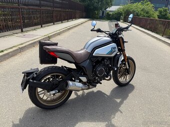 CFMOTO 700CL-X Heritage, výbava, 11658km - 4
