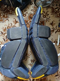 Prodám brankářský set CCM Eflex 3 SR - 4