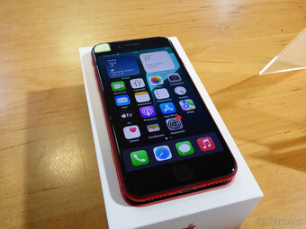 iPhone SE 2020 - 64GB - RED - 4