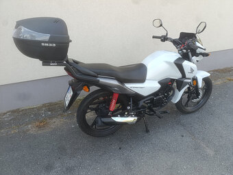 HONDA CB125F - 4