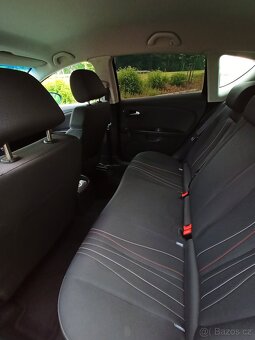 Seat Leon 1.2 TSI, 77 kW, r. 2011 Facelift - 4
