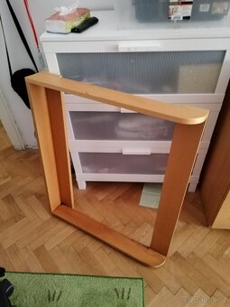 prodám komodu, dělaná truhlářem na míru s přebal. pultem - 4