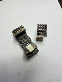 Průmyslové relé / BTR / TYP 274S / 24V 5A 250V - 4