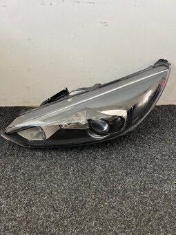 Ford svetla 2009-2025 - 4