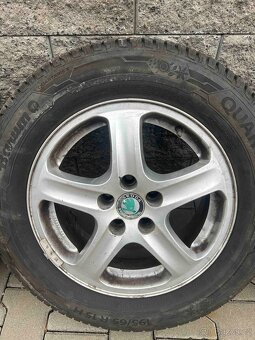 Prodám alu disky, včetně celoročních pneu a rezervy - 4