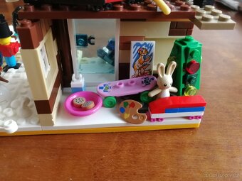 Lego - Zimní vesnička - 4