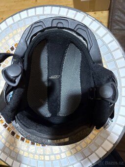 Modrá lyžařská/snowboardová helma (sportovní styl) - 4