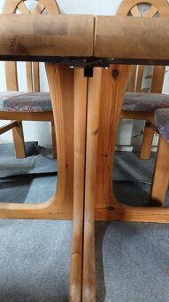 Celomasivní rozkládací jídelní stůl - 4