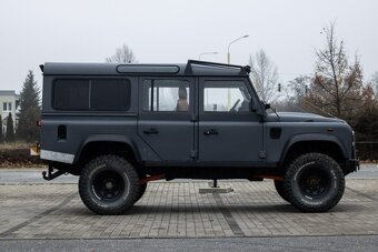 Land Rover Defender 110 SW, 90kW, (2007) - 4