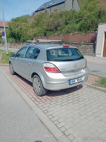 Opel Astra H - 4