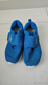 Umbro tenisky vel 32 - 4