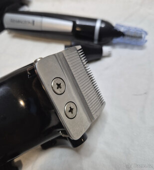 zastřihovač strojek Remington, model HC706 - 4