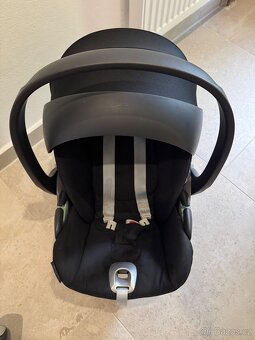 Cybex Cloud T i size + zakladna Base T - 4