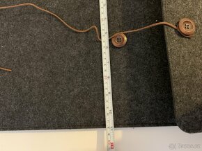 Šedý obal na notebook - 4