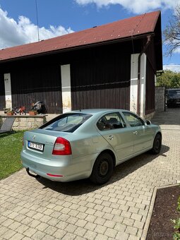 Prodám Škoda Octavia 2, 1.8Tsi, 213tis.km ma nejeto. - 4
