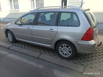 Peugeot 307 kombi, šedá metal.,tažné, 08/2007, 188 tis. km - 4
