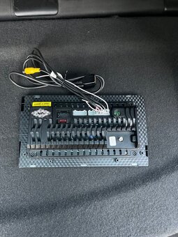 Autorádio z Číny - podpora apple CarPlay i Android auto - 4
