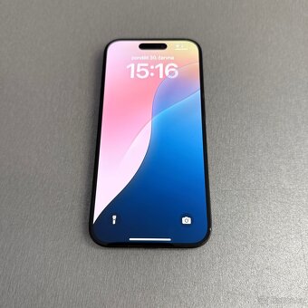 iPhone 15 Pro 256GB black, pěkný stav, 12 měsíců záruka - 4