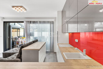 Prodej řadového domu 4+kk, zahrada, Praha 9 - Koloděje - 4