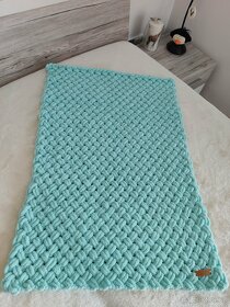 Pletená dětská deka mentolová - 4