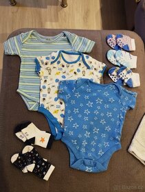 Prodam sadu obleceni pro chlapecka vel. 62 (16 kusu) - 4