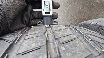 Letní pneu 225/75/16c Continental - 4