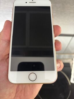 iPhone 8 256 gb zlatý - 4
